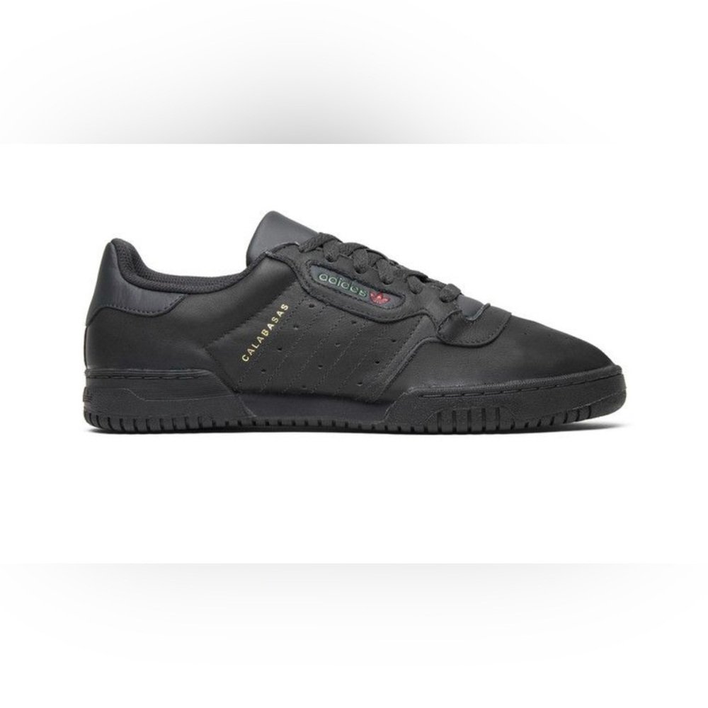 Authentic Yeezy Powerphase “Calabasas” sneakers size 4 kids